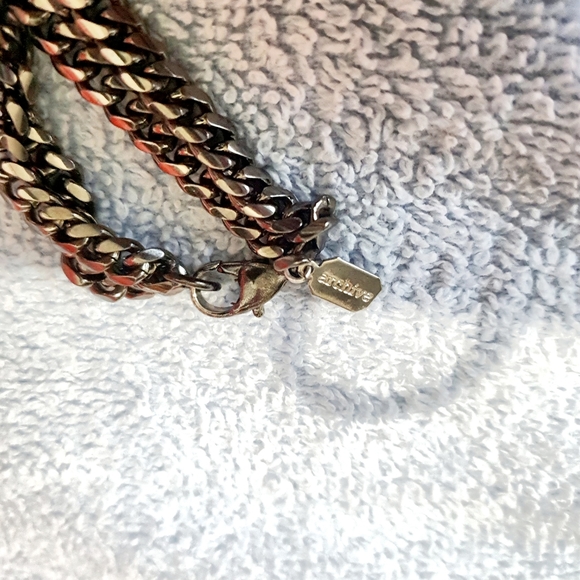 Archive Heart Padlock Bracelet - Picture 4 of 6